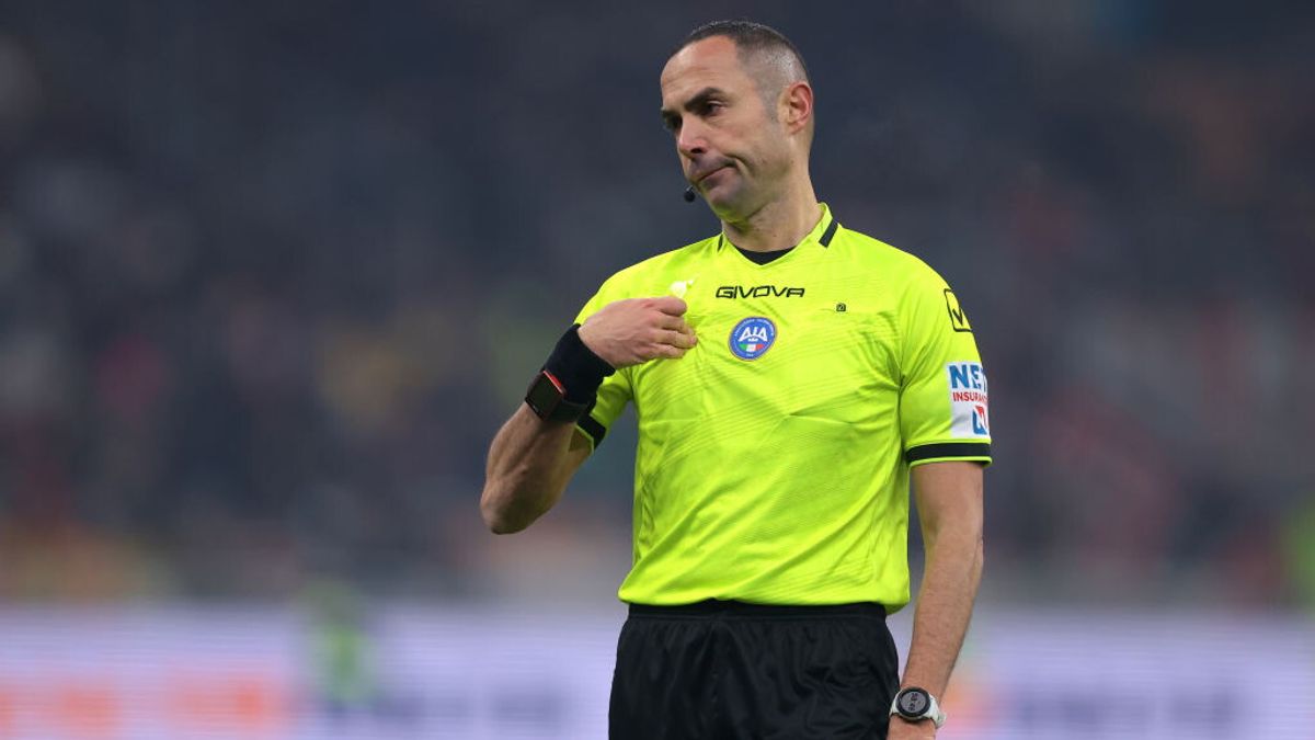 L'arbitro Marco Guida