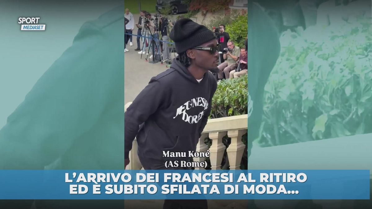 Francia: inizia il ritiro, ed è subito moda