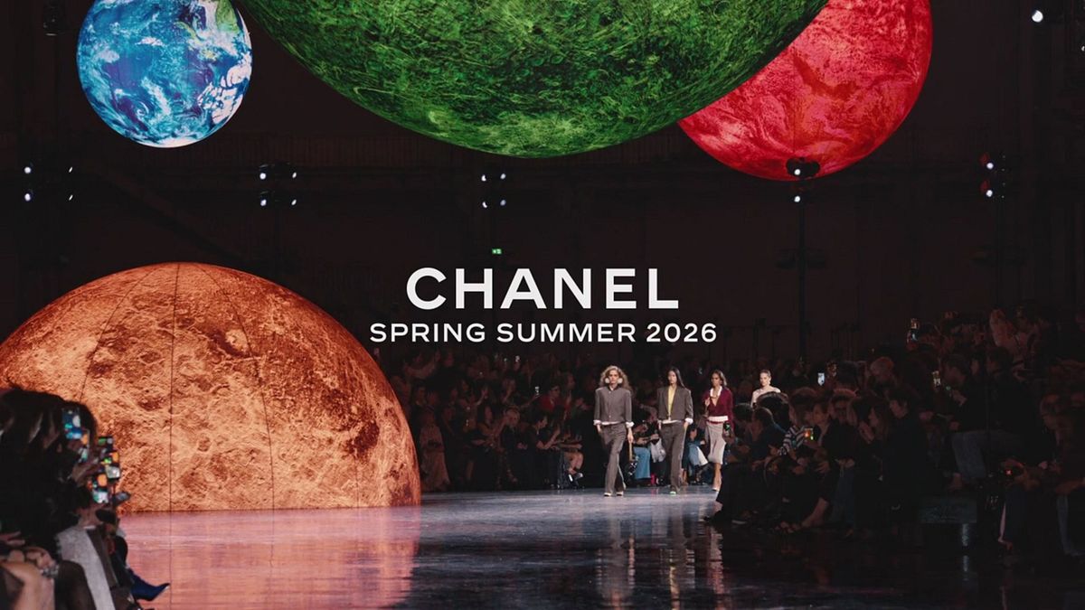 Chanel, il gran finale dello show di debutto di Matthieu Blazy