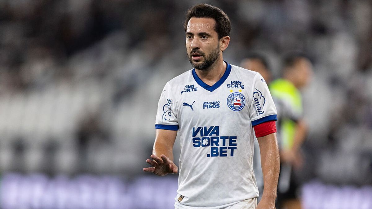 Everton Ribeiro