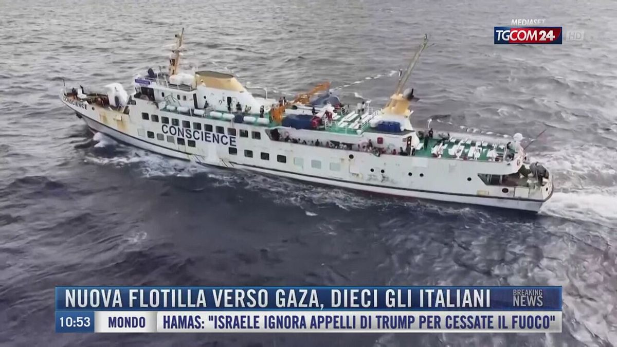 Breaking News delle 11.00 | Nuova Flotilla verso Gaza, dieci gli italiani