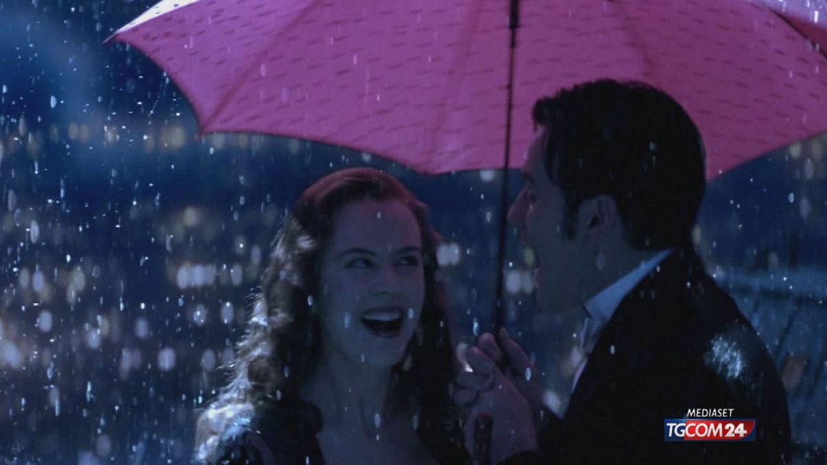 12.00 MOULIN ROUGE SRV