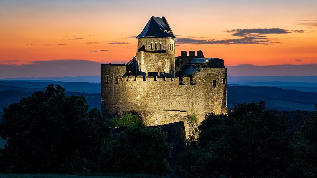  Castello di Hollókő