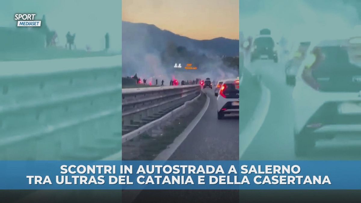Scontri tra ultras in autostrada