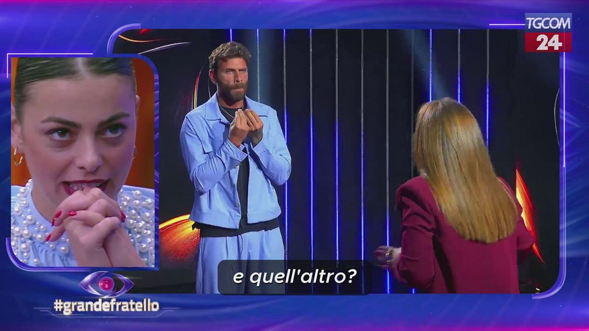 "Grande Fratello", Domenico ripreso dalla compagna: "Pretendo rispetto"