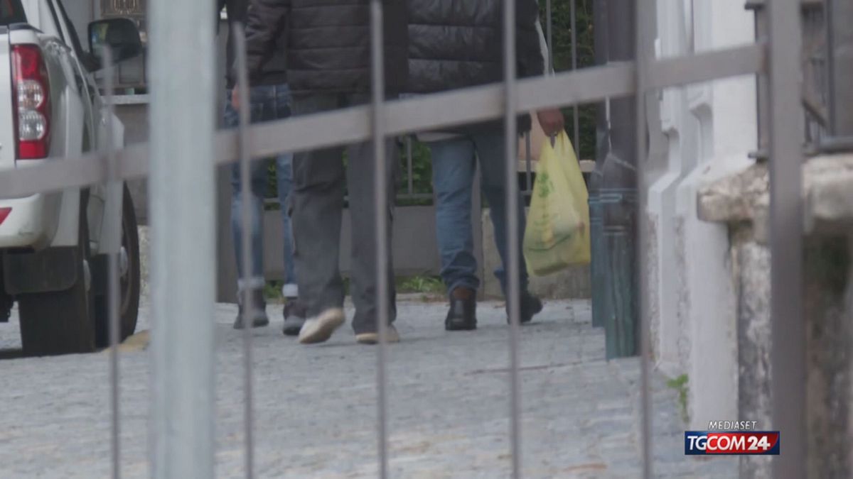 18.00 BALLABIO, SINDACO MINACCIATO DA MIGRANTI SRV