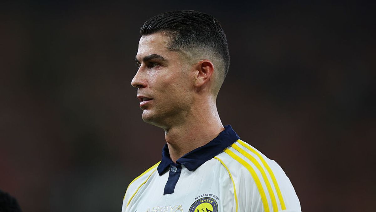 1) Cristiano Ronaldo (Al Nassr) - 280 milioni di dollari