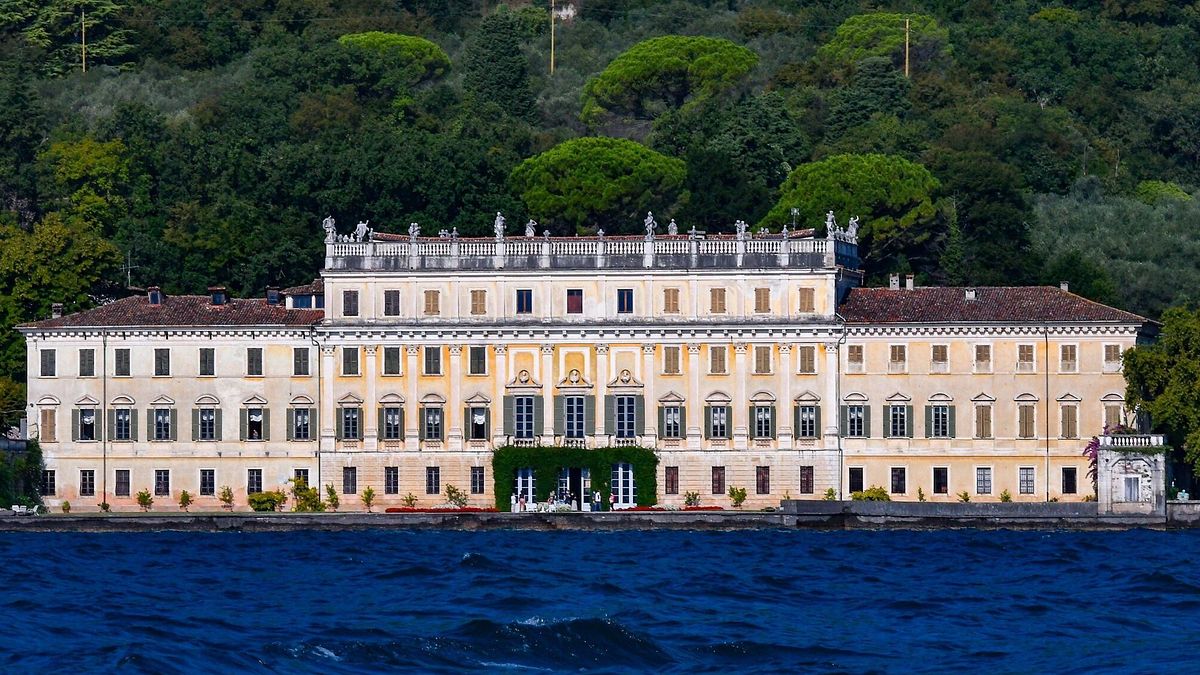  Lago di Garda Bogliaco di Gargnano. Villa Bettoni
