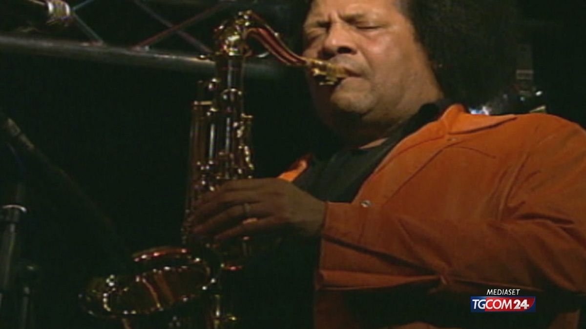 12.00 JAMES SENESE  MCH