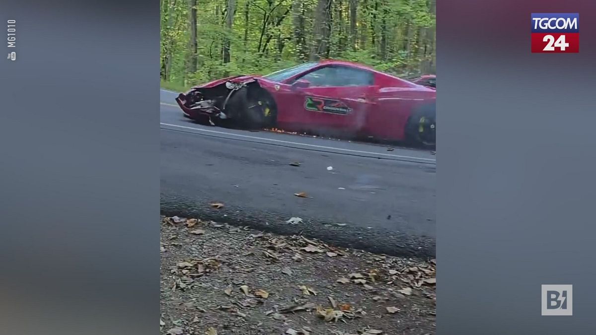 Usa, Ferrari 458 Spider si schianta sulla strada più pericolosa d'America