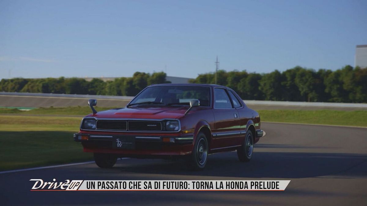 Honda Prelude, design essenziale e aerodinamico