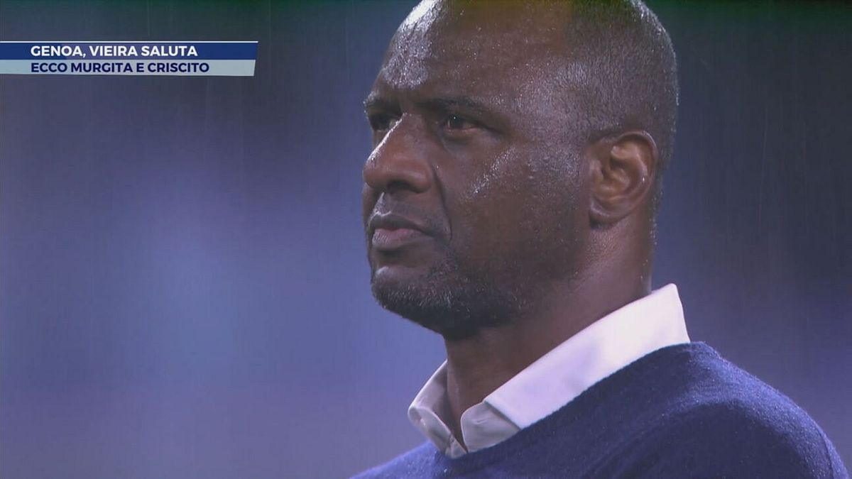 Genoa, Vieira saluta