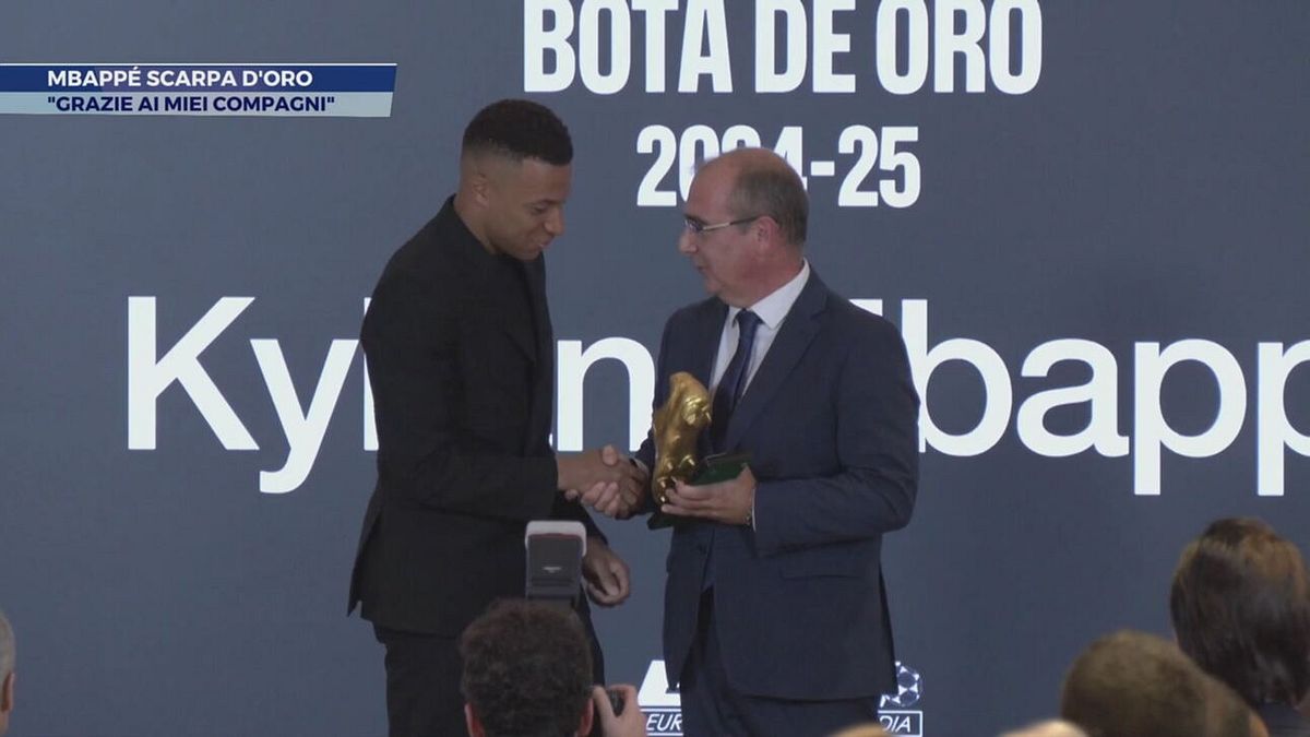 Mbappé scarpa d'oro