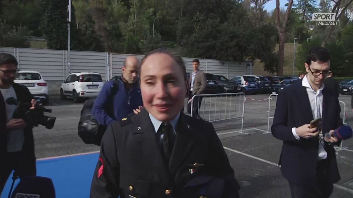 DICH FRANCESCA LOLLOBRIGIDA COLLARI D'ORO 3/11 DICH