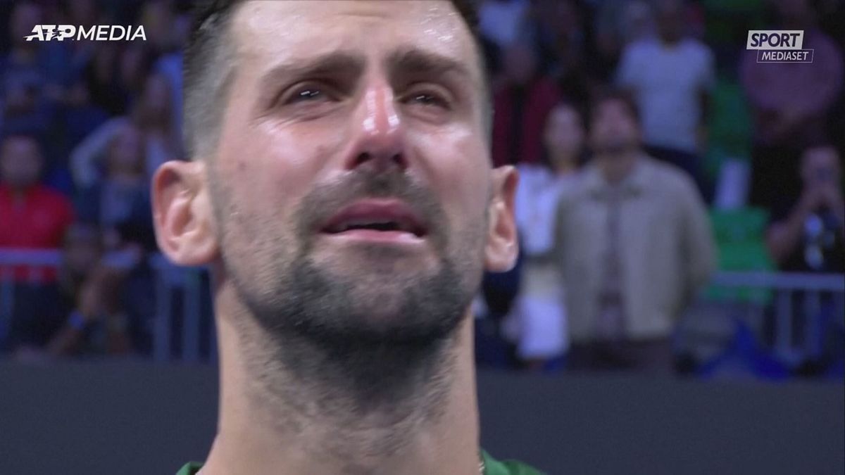 MCH DJOKOVIC IN LACRIME  MCH