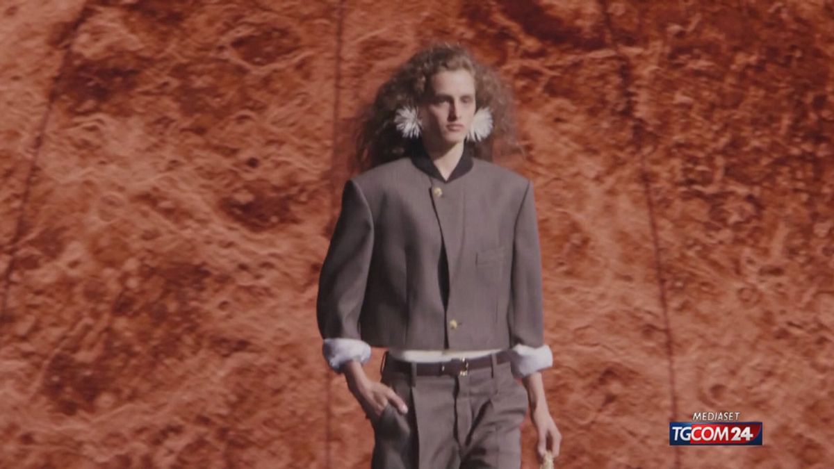 12.00 TENDENZA MARRONE SRV