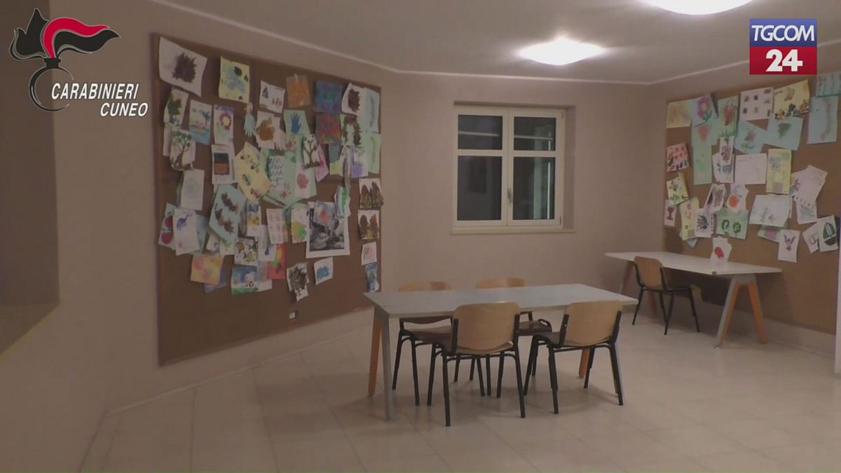 Cuneo, botte e maltrattamenti in un centro per disabili: video "aberranti"