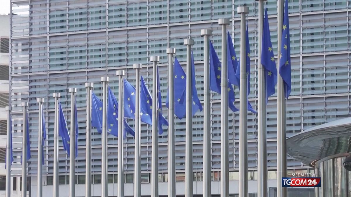12.05 12.05 EMISSIONI, ACCORDO UE GRAZIE ALL'ITALIA