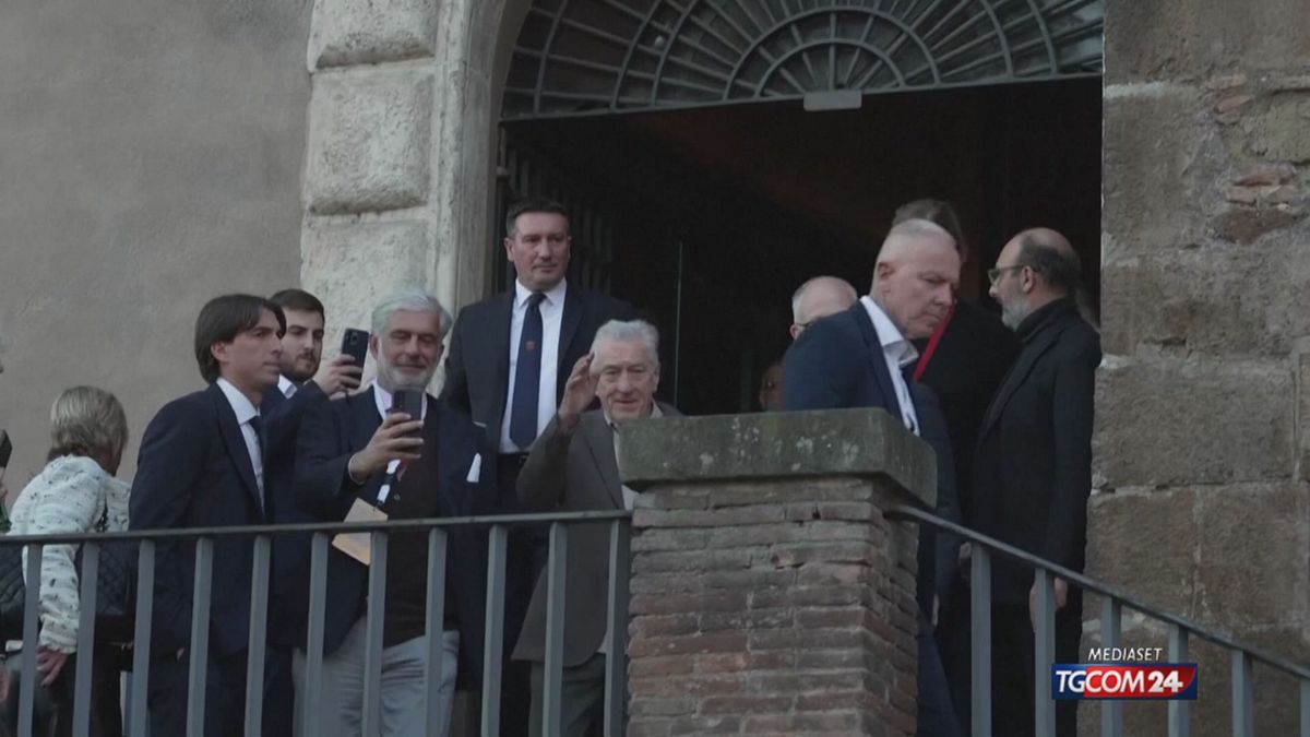 18.00 DE NIRO IMPERATORE  SRV