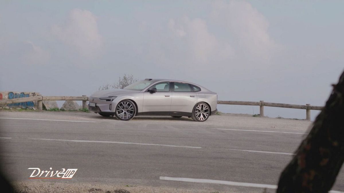 La rivincita della berlina, ci pensa Volvo ES90