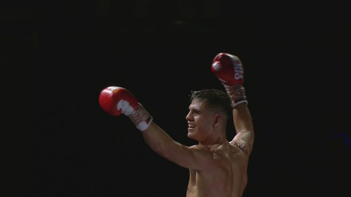 Tutti pazzi per Paparo: Lazza, Rhove ed Hell Raton festeggiano il trionfo di "King Papachenko"