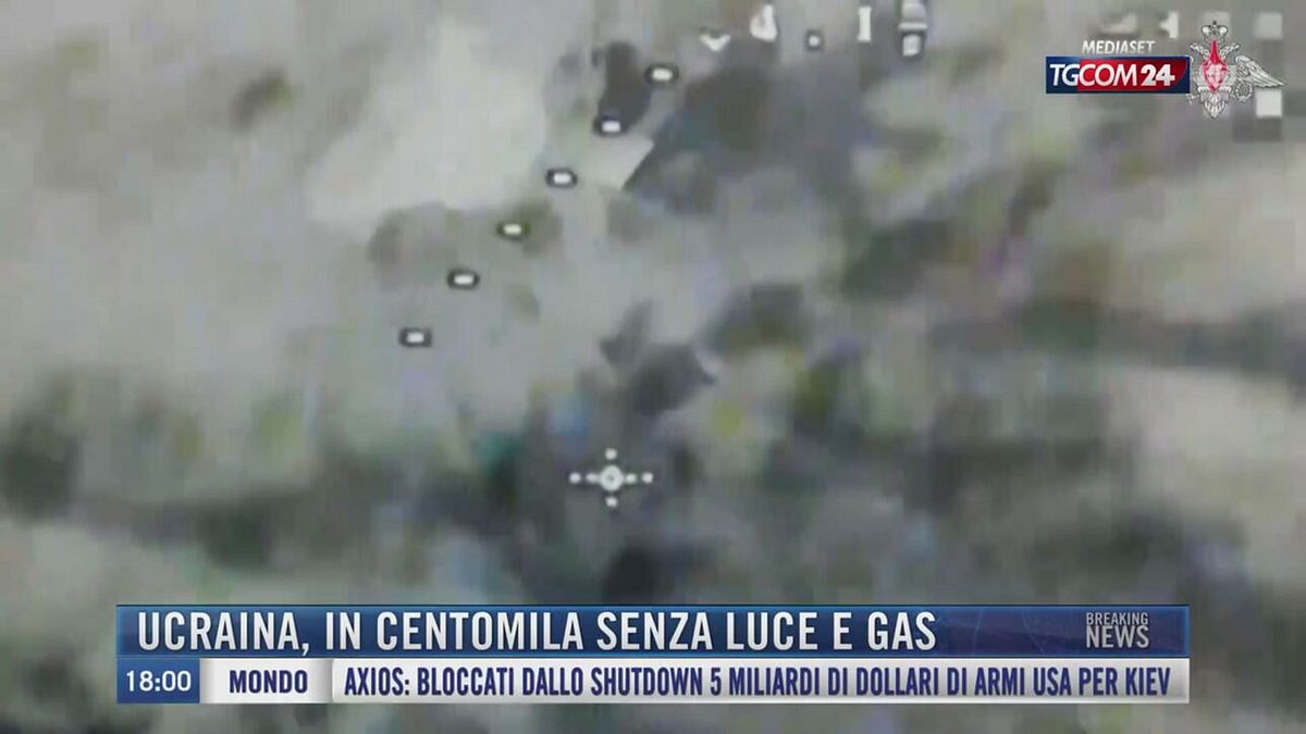Breaking News delle 18.00 | Ucraina, in centomila senza luce e gas