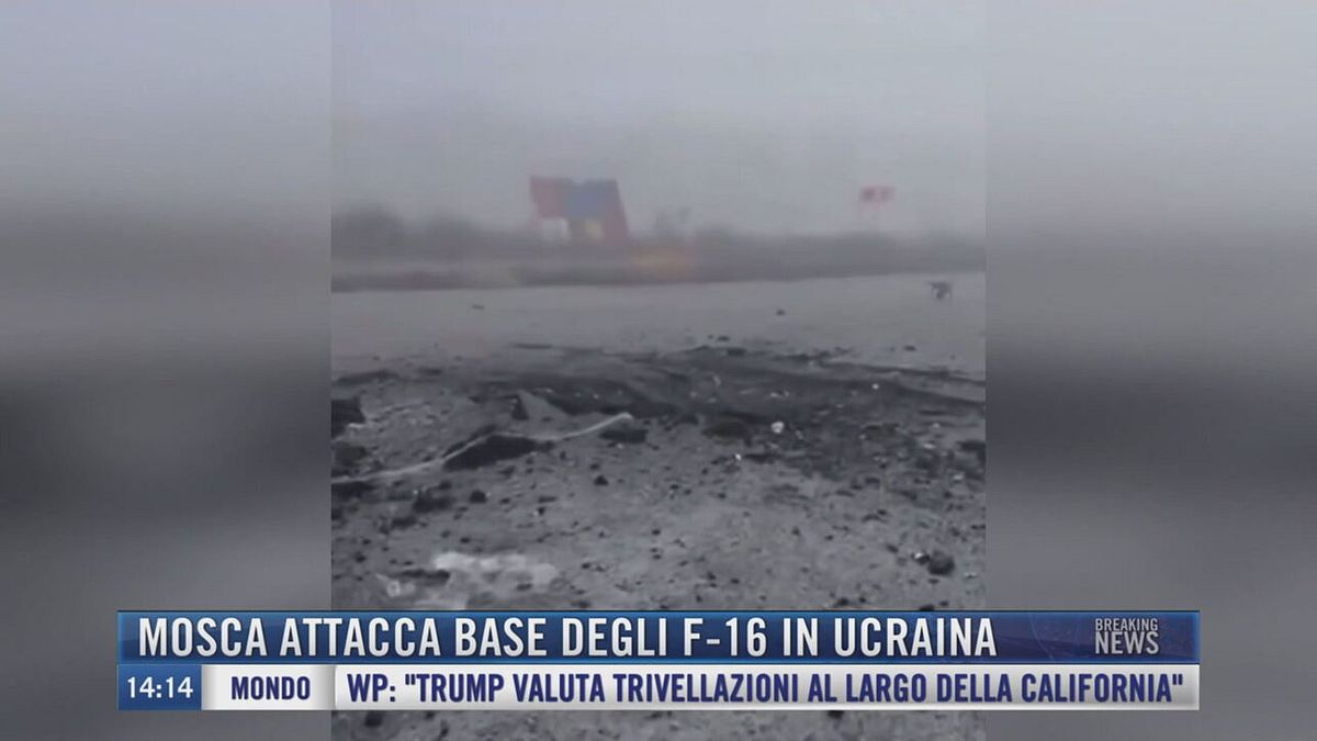 Breaking News delle 14.00 | Mosca attacca base degli F-16 in Ucraina