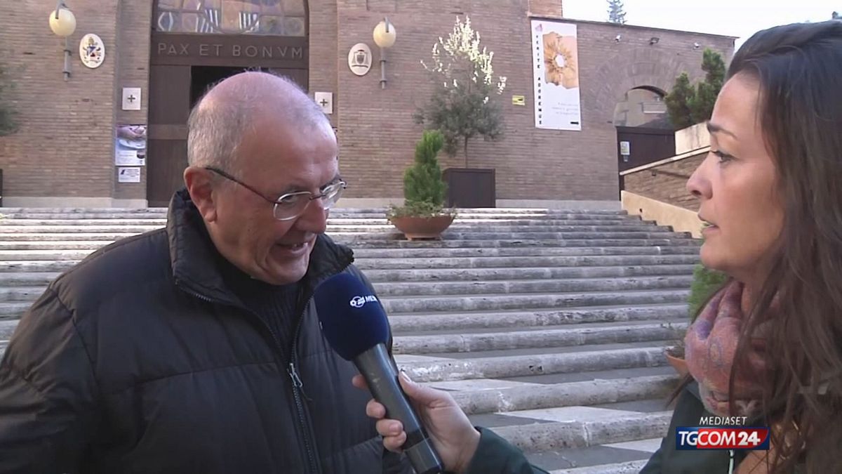 18.00 ROMA, VANDALI SU SAGRATO DELLA CHIESA SRV