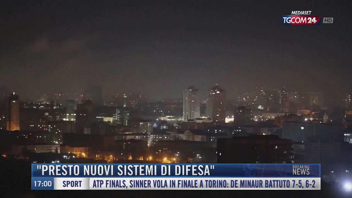 Breaking News delle 17.00 | "Presto nuovi sistemi di difesa"