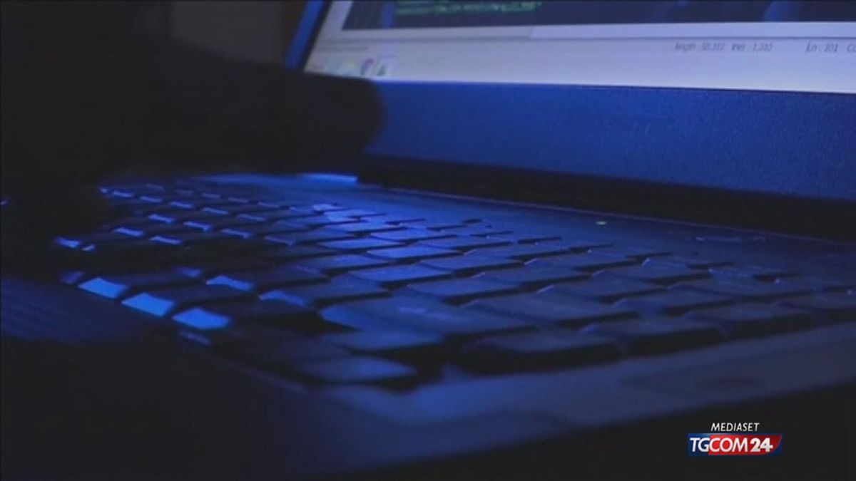 12.10 CHIAMATE MOLESTE SONO 15 MLD SRV