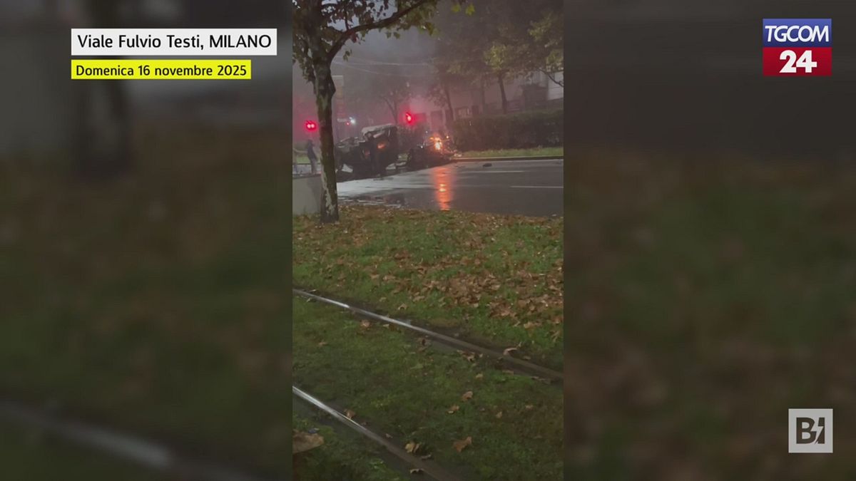 Incidente a Milano, gli attimi dopo lo schianto: il video che scagiona il 20enne