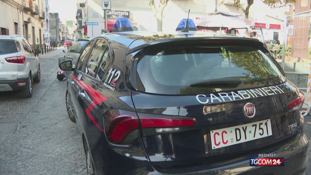 18.40 NOLA, UCCIDE LA SORELLA SRV