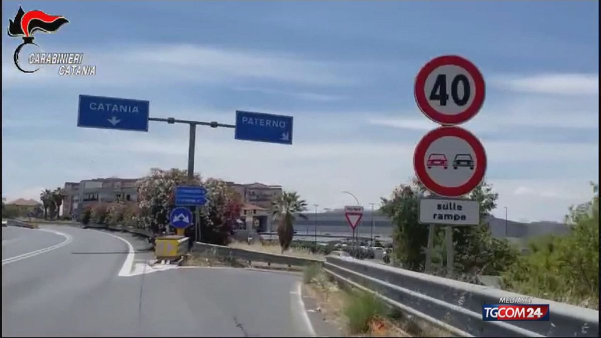 12.00 PATERNO' SCIOLTO PER MAFIA SRV