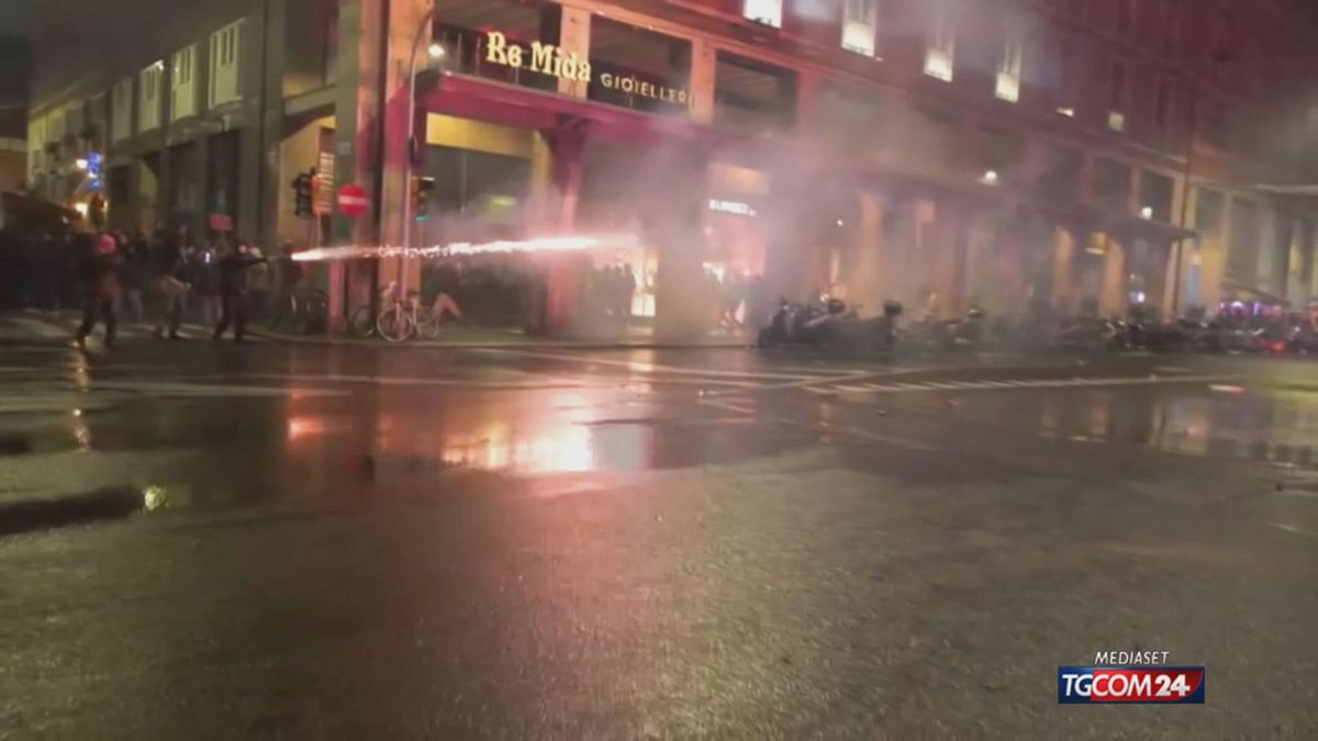 23.00 BOLOGNA, SCONTRI PRO PAL BASKET SRV