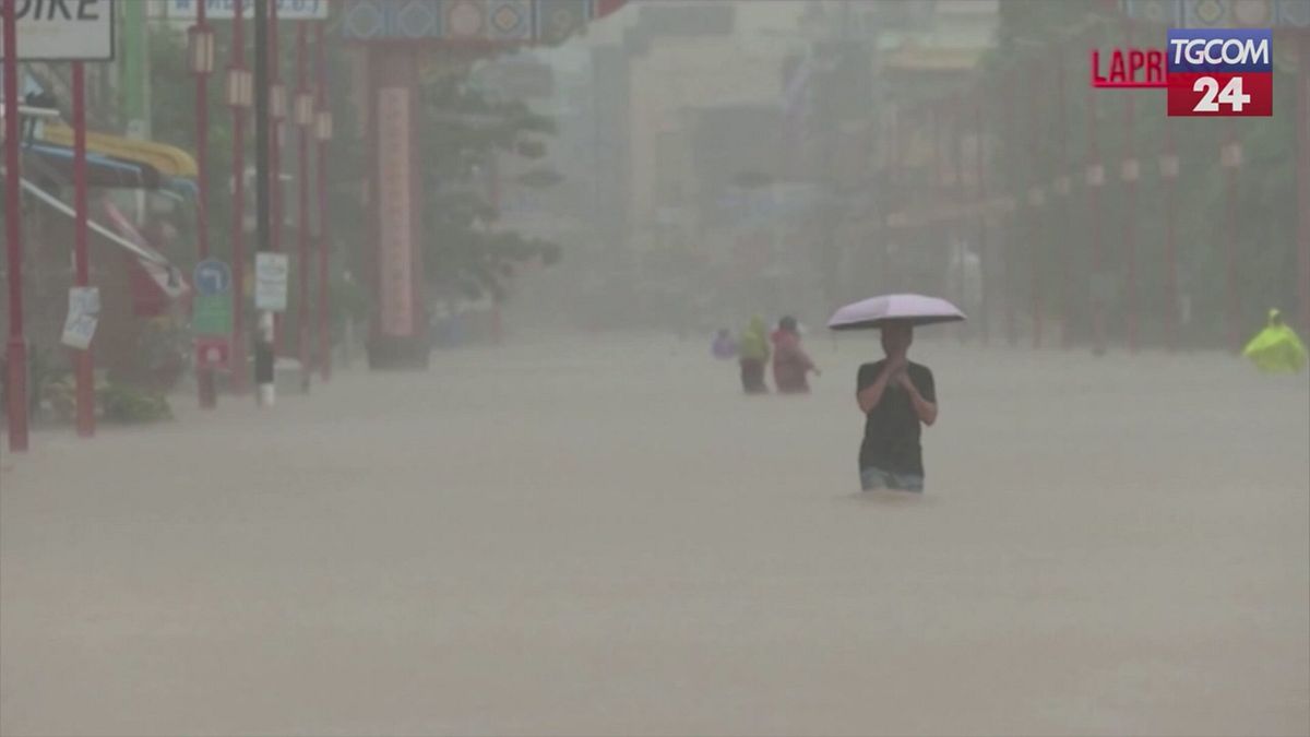 Thailandia, piogge record: Hat Yai sott'acqua