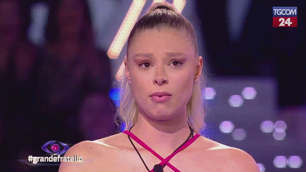 "Grande Fratello", Giulia è la prima finalista