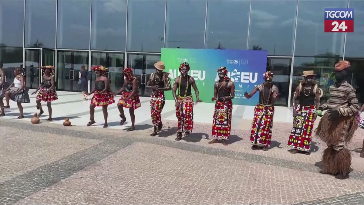 Angola, a Luanda benvenuto danzante per il summit Unione Africana-Ue