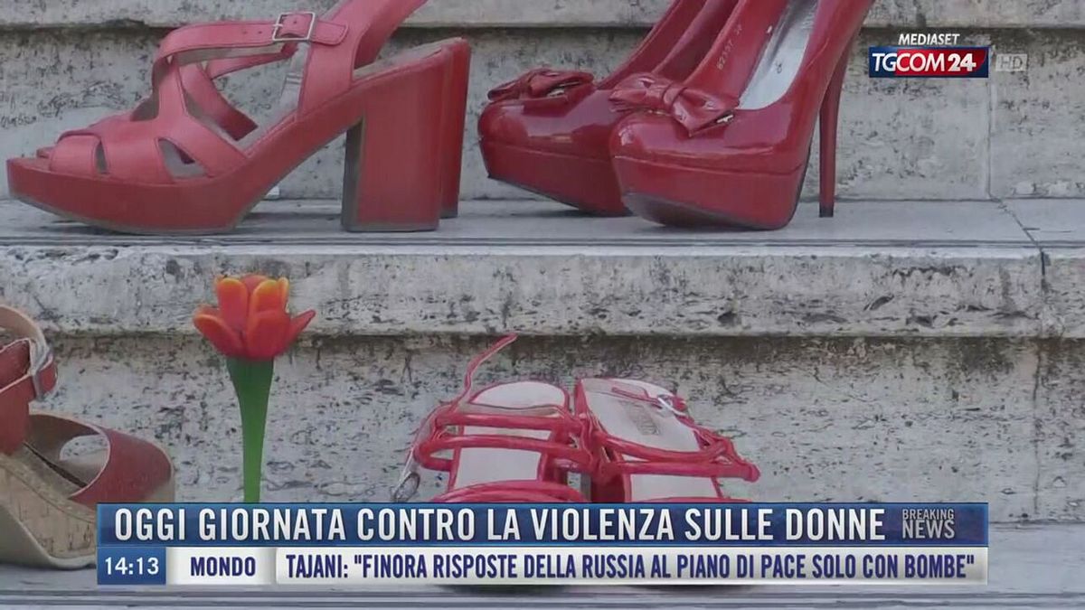Breaking News delle 14.00 | Oggi giornata contro la violenza sulle donne