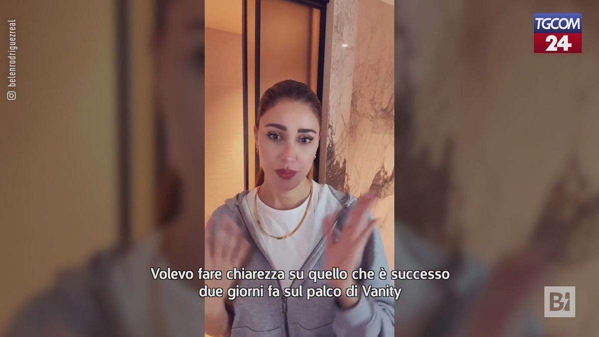 Belen rompe il silenzio: "Ecco perché faticavo a parlare sul palco"