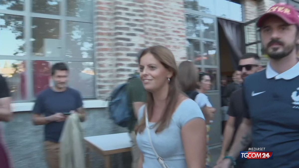 18.00 SALIS ILARIA E CLANDESTINI SRV