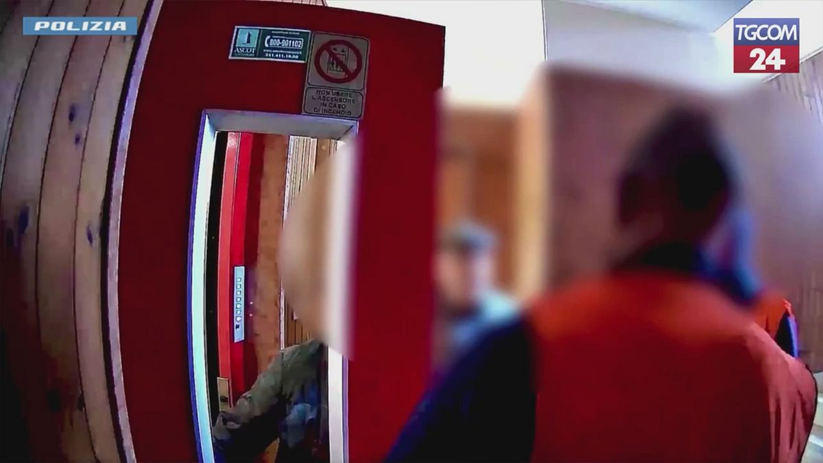 Torino, finti tecnici truffano anziani: due arresti