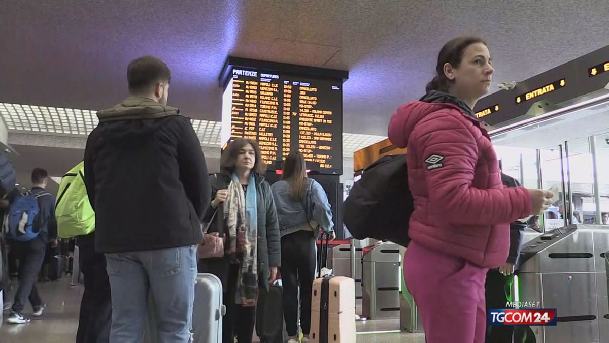 18.05 (Studio Aperto) SCIOPERI, VENERDì NERO