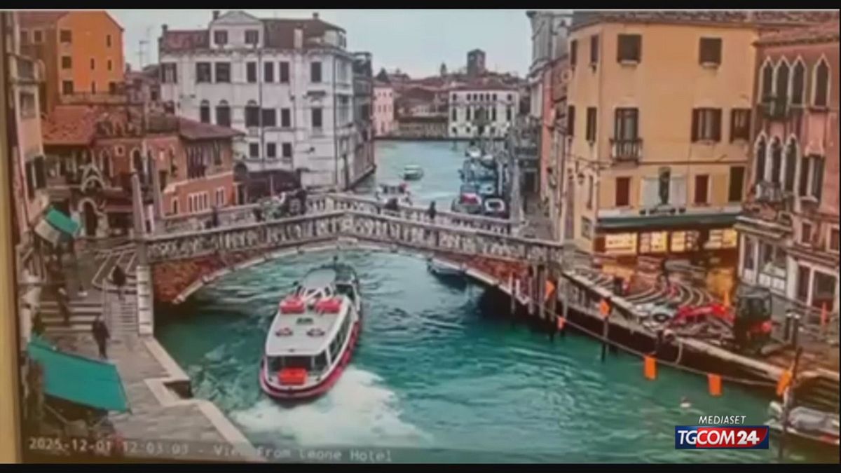 INCIDENTE VAPORETTO VENEZIA SRV