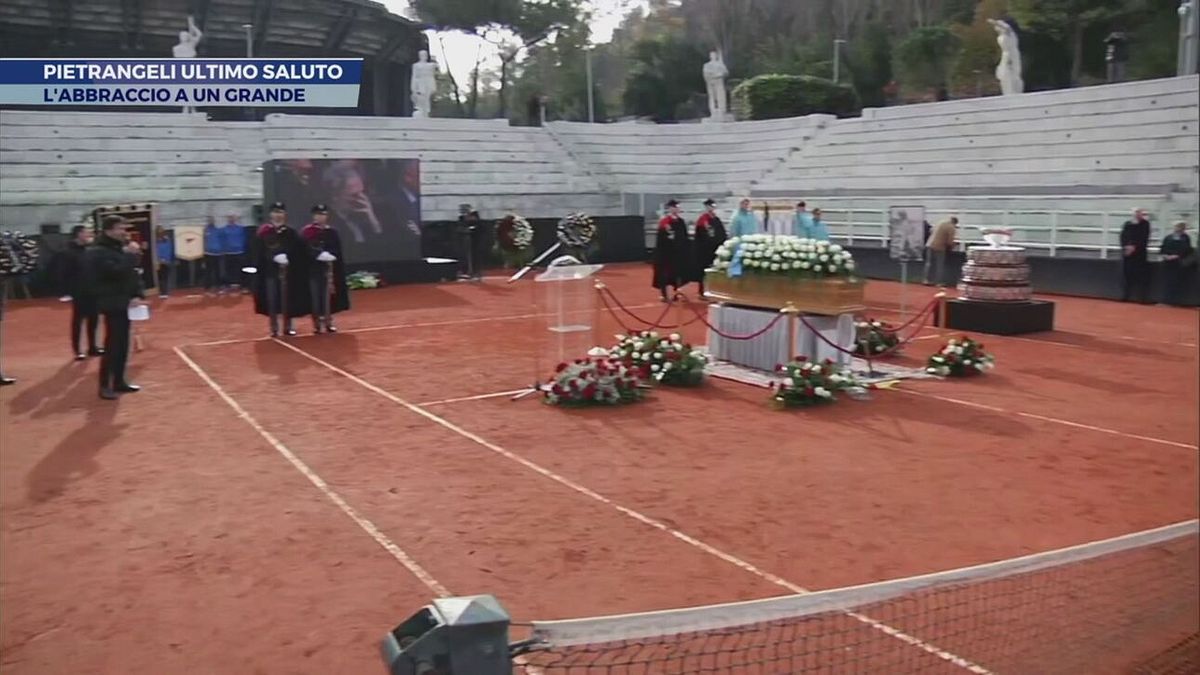 Pietrangeli, ultimo saluto