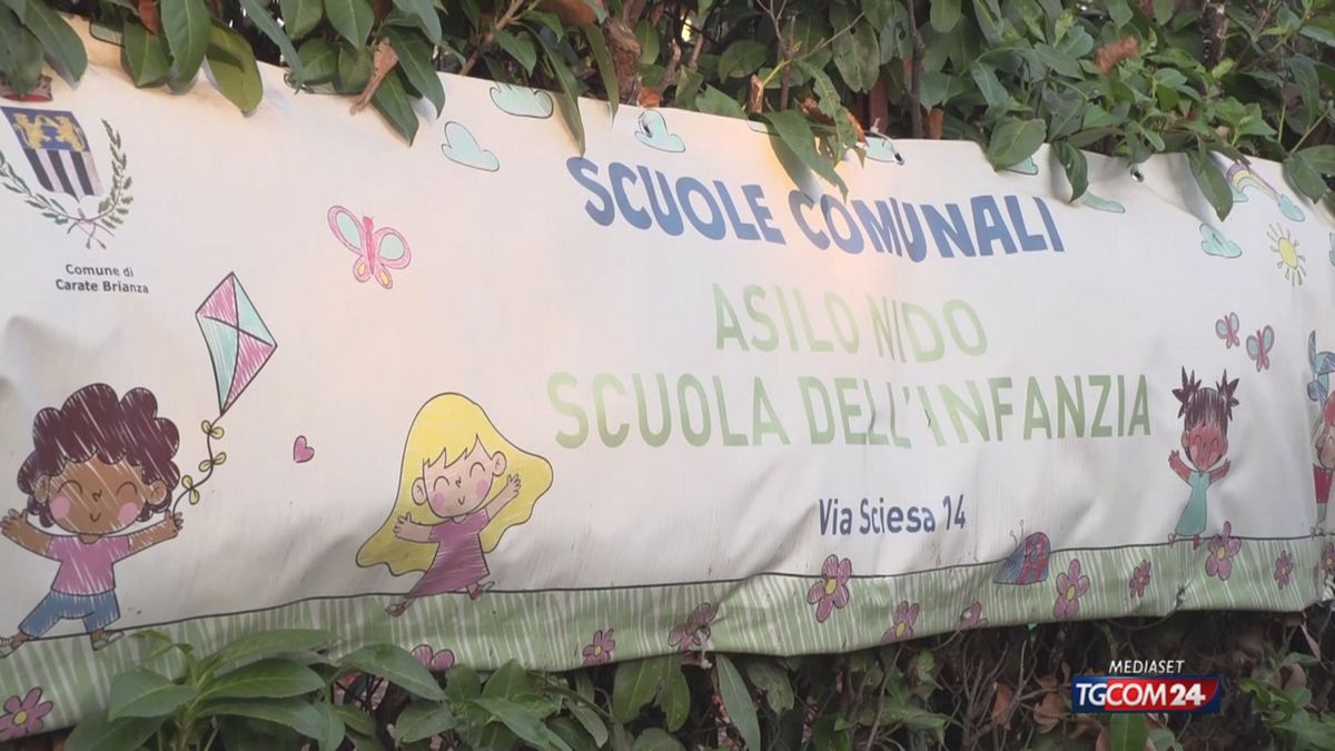 18.00 "UNA CANZONE DI NATALE NON RELIGIOSA". L'OSSIMORO ALL'ASILO SRV