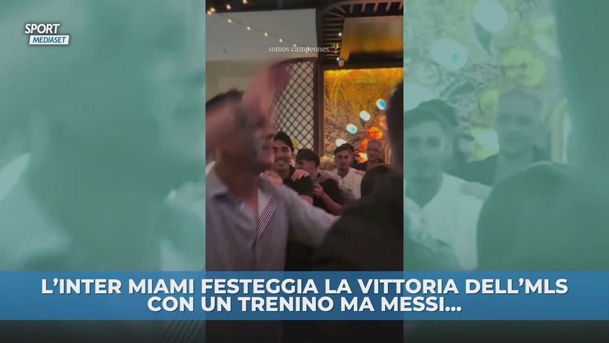 Tutti festeggiano ma Messi...
