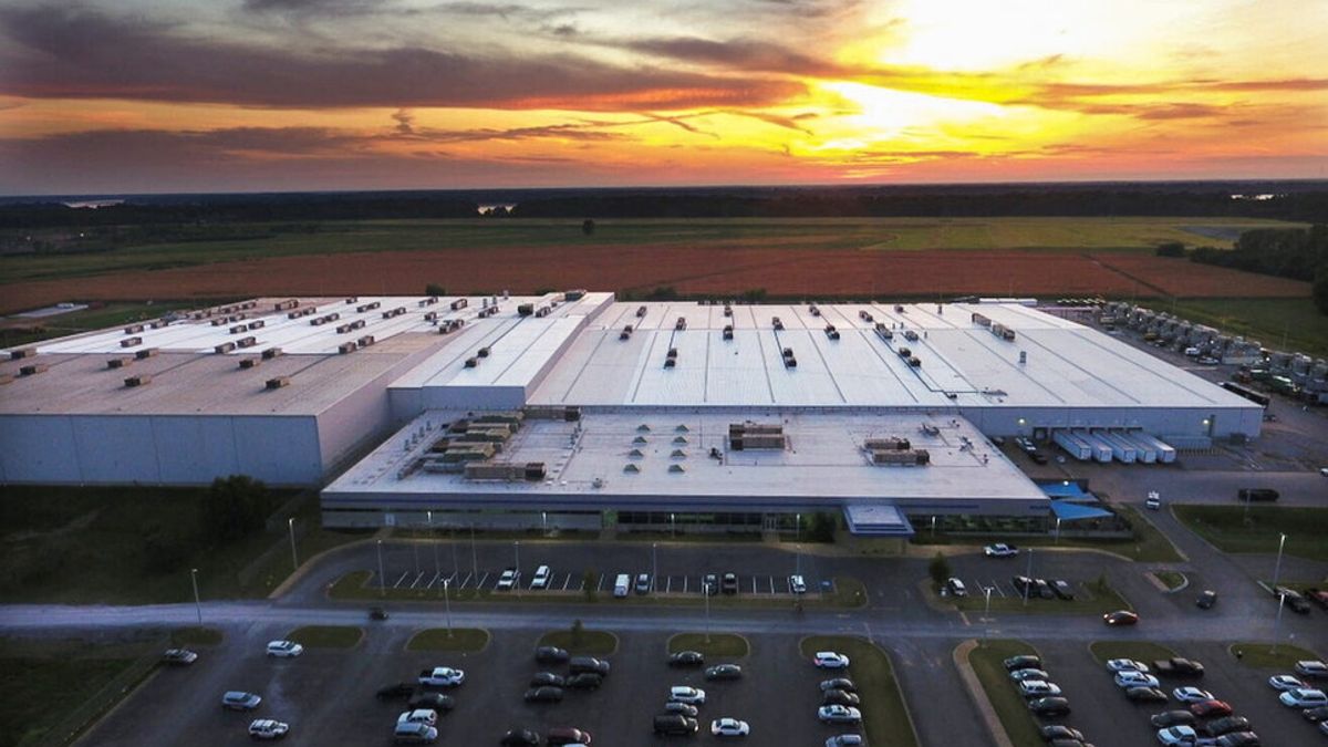 Colossus data center-1