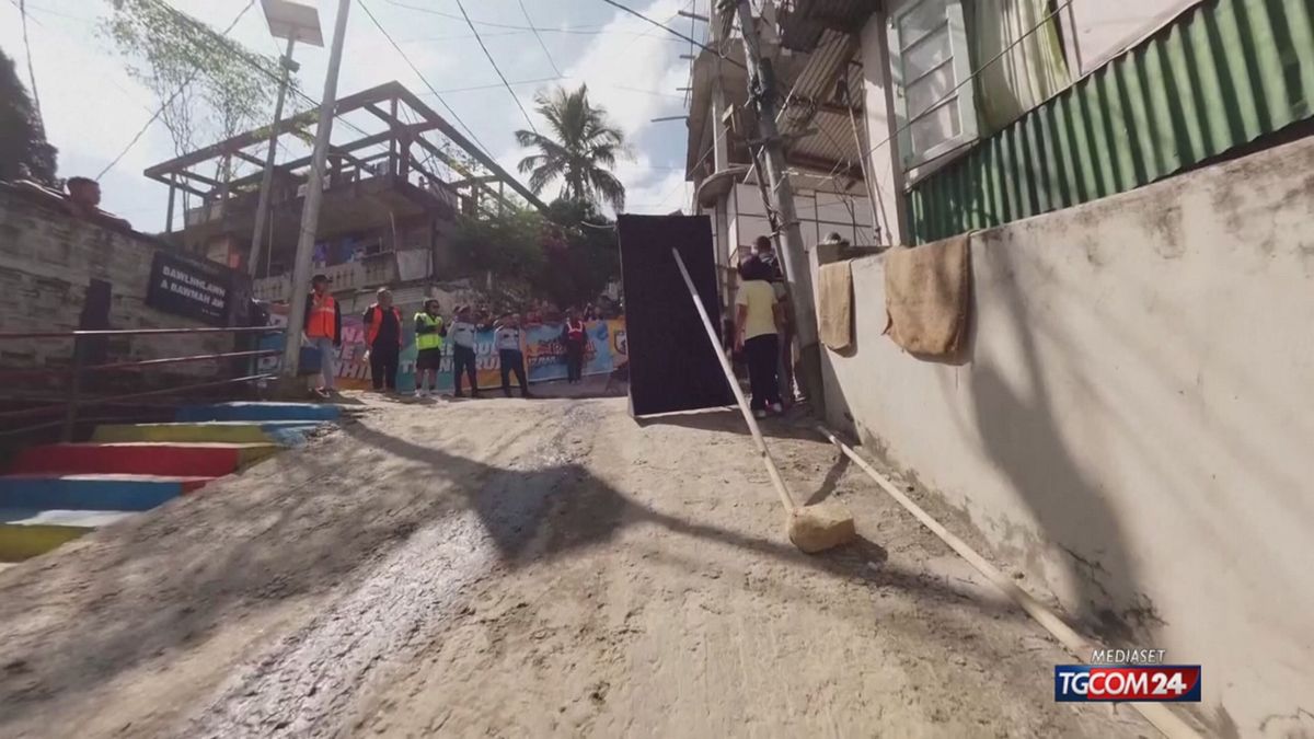 DISCESA IN BICI INDIA PER SITO SRV