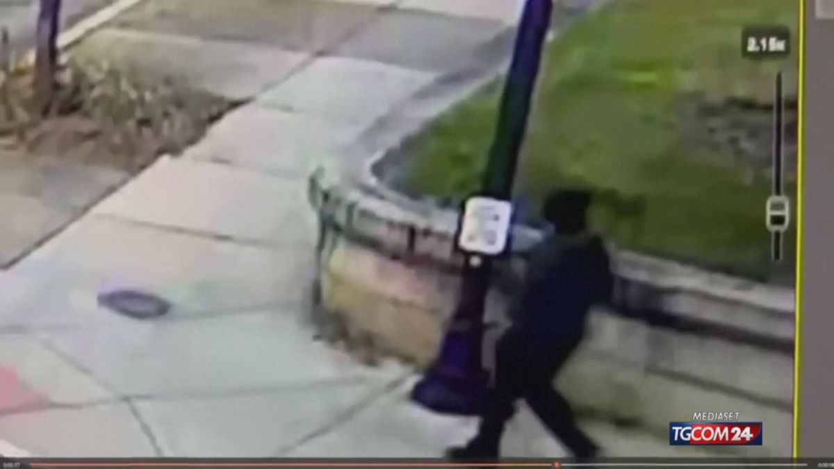 12.00 USA, SPARATORIA UNVIERSITA' SRV