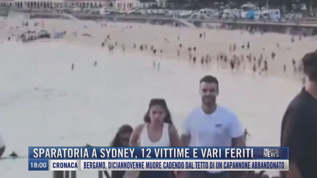 Breaking News delle 18.00 | Sparatoria a Sydney,  12 vittime e vari feriti